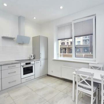 Генуезька вул., 3б