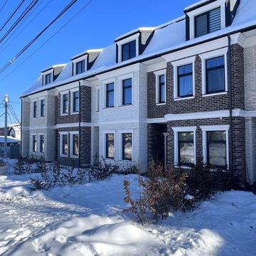 Таунхаус/ Дом в новом районе Ирпеня.Стоянка.