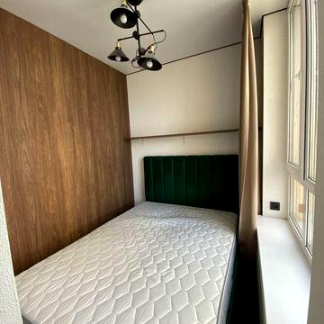 Здам без комісії , квартира студія , метро 900м