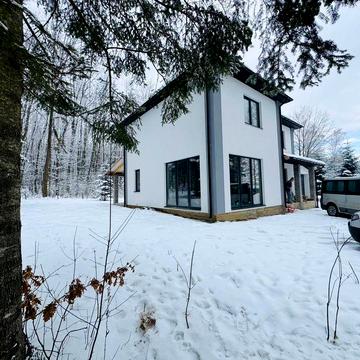 Будинок в с. Мала Турʼя