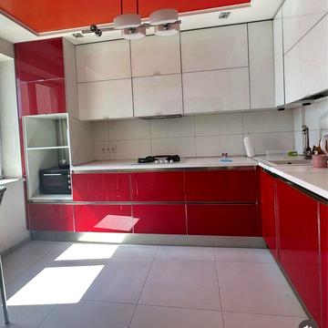 Сдаю квартиру 2 комнаты  и кухня студия ул Парковая79/грушевского