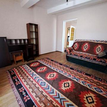 Будинок в селищі Машівка