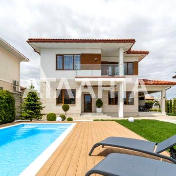 Продаётся дом с дизайнерским ремонтом в ЖМ Дайберг