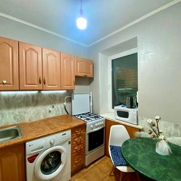 Здам 1 кімнатну квартиру з євроремонтом у спальному районі