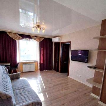 Продам 2к квартиру с гаражом  (сертификат) Ак. Павлова 44