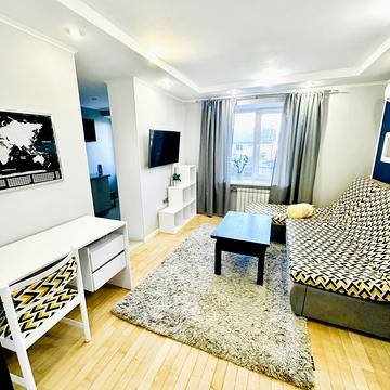 Ташкентська вул., 33