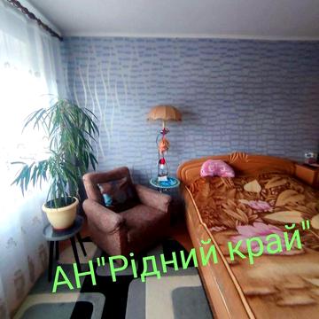 Цікава пропозиція. 3а кв на 2 поверсі. Мотель.Можно по сертифікату.