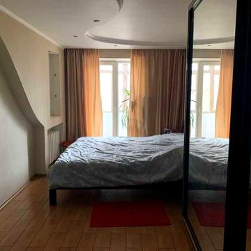 Сдаётся 3к квартира на массиве Красный Камень , д.5