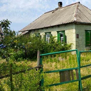 Продам Будиночок 60м2.Земельна ділянка 0.25га