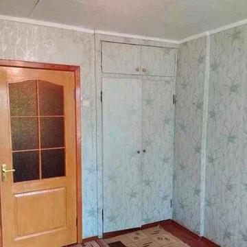 Продам гостинку у Слобідьскому районі на Нових будинках