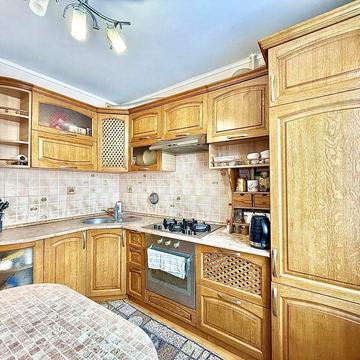 Квартира 2/х кім на Алясці біля ТЦ Подоляни