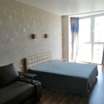 Драгоманова вул., 2