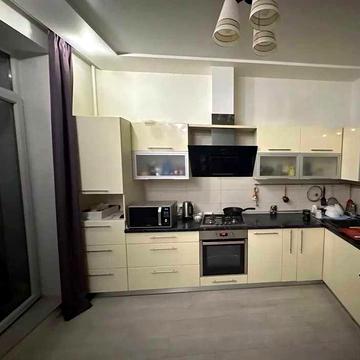 Продам 2к. кв-ру Конний ринок, ЖК Московський Пр. Героїв Харкова 131Б