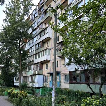 Андрія Малишка вул., 27