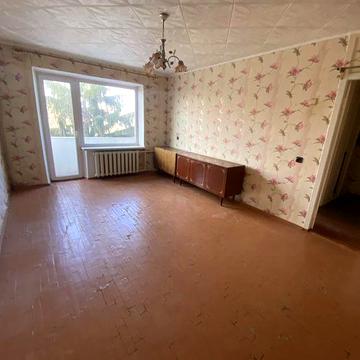 Продаю трехкомнатную чешку на Даманском!