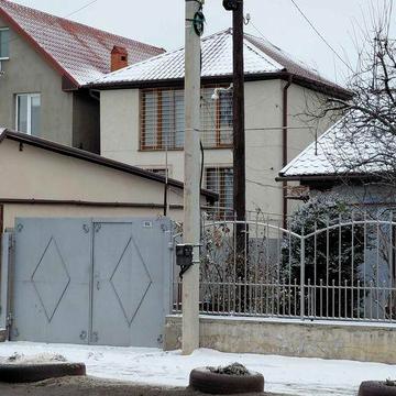 Продам дом на Черемушках