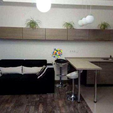 Продаж 1к квартири Пчілки 2а