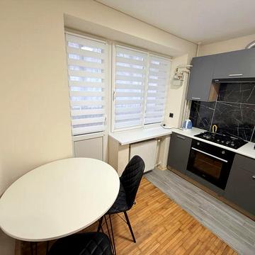 Оренда 2к 2 пов вулиця Петефі , довготривала