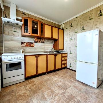 Чистяківська вул., 15