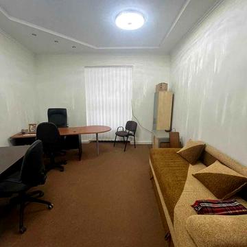 Продаж 2-х кімн. кв-ри вул.М.Гоголя (бл.центр)