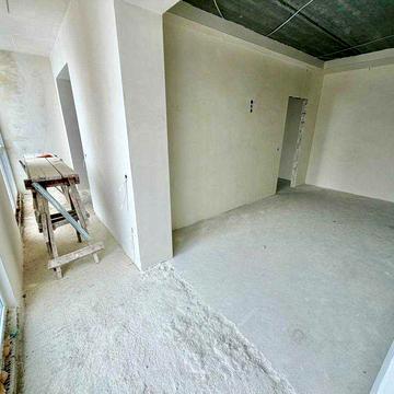 Простора квартира у новобудові з частковим ремонтом у Трускавці ЖК Корона