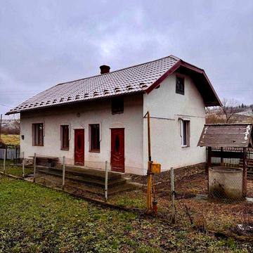 Продається будинок у с.Антонівка, 25км до Франківська, держ програми