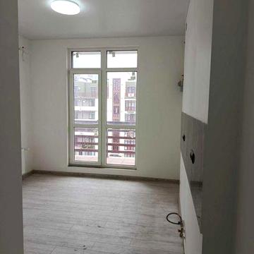 1но комнатная в новом доме на Бочарова с ремонтом и террасой 18 метров