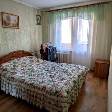 Продаж 3-кмінатної квартири по вулиці Науковій