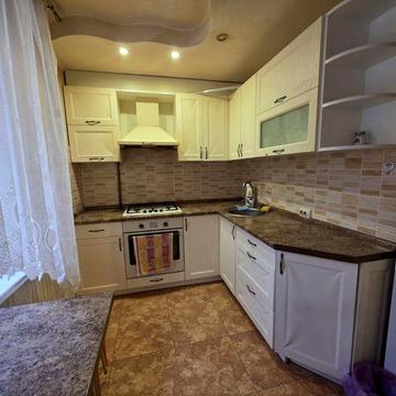 Сдам 1-к квартиру на Королева рынок Южный , эт1, без балкона, газ