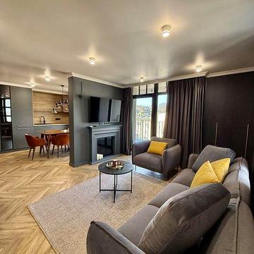 Оренда дизайнерського Пентхаусу, будинок клубного типу «Ridge”