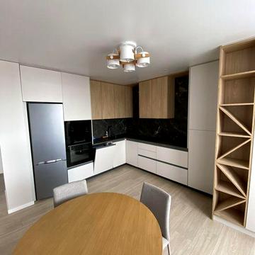 Транкт-Глинянський , 1кім в новобудові