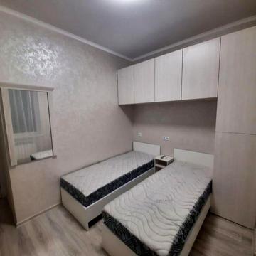 Власник!!! Здам 2-кім квартиру Центр, заправка електромобіля!!!