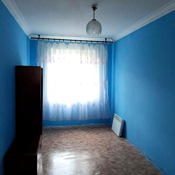 Срочно Продам  2 -х комнатную квартиру Павлоград район 40 лет