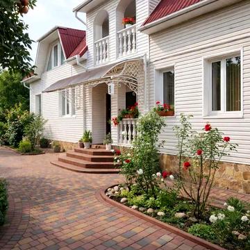 Продам казковий будинок біля Центру міста