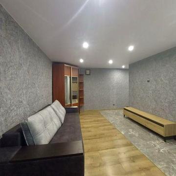 1 кімнатна в ценатрі міста