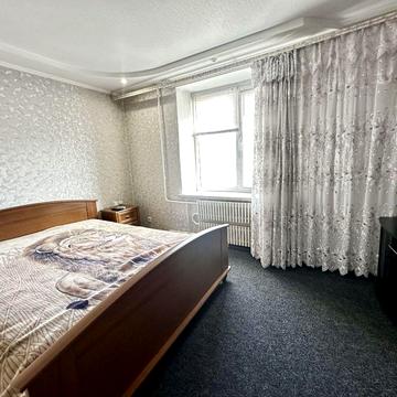 Сдам 2 комнатную квартиру Левый берег свет есть