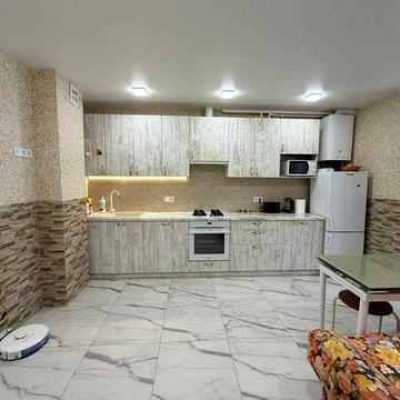 1-кімнатна з ремонтом у центрі Трускавця. ЖК Фортеця.