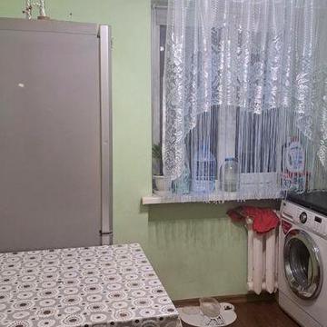 Продам 1 кім.кв. Центральний р-н.