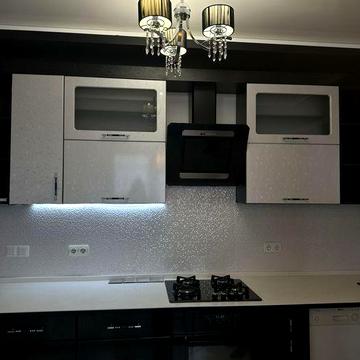 Здаю в оренду 1 кімнатна кв. + кухня/студія Р-йон Майдан