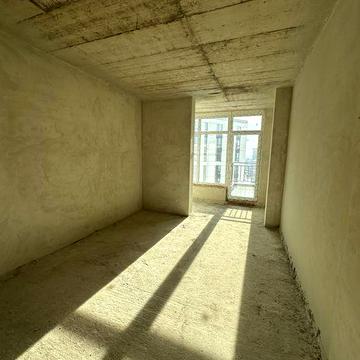 Продам видову 2 кімнатну квартиру готову до ремонту в ЖК Міленіум Еліт