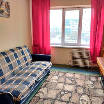 Метробудівська вул., 5