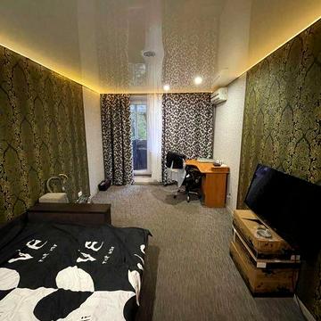 Здам 1-к квартиру без агентств , тiльки дiвчинi, жiнцi