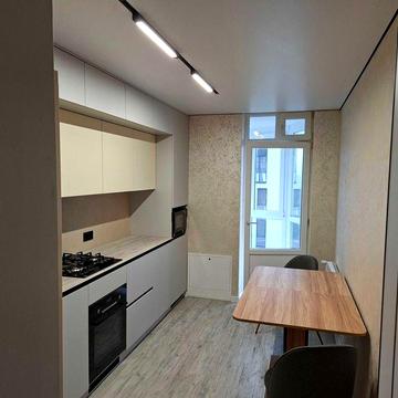 Здається в оренду 3-кімнатна квартира з новим дорогим ремонтом