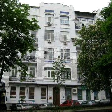 Продаж 4 к.кв., Антоновича 20, метро  "Площа Українських  героїв"