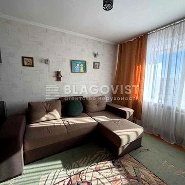 ЦЕНА!!! Найкраща пропозиція!4- квартира ремонт вул Черчилля.ТЕРМІНОВО!