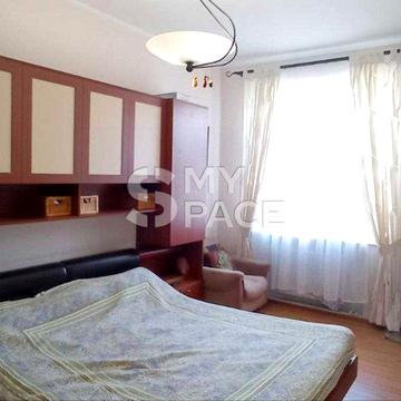 продаж 3к квартири центр Печерськ Загребельного 28