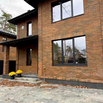 Готовий будинок в центрі міста 130 м2, ГАЗ, продумане планування