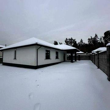 Одноповерховий будинок у лісовій частині Ворзеля 100м2