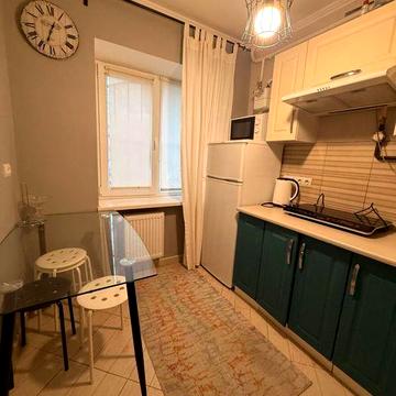 Продаж квартири / район Дастор