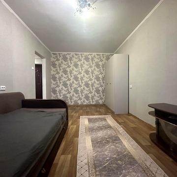 Перша Здача 1-кв  Центр міста вул.Бежівка